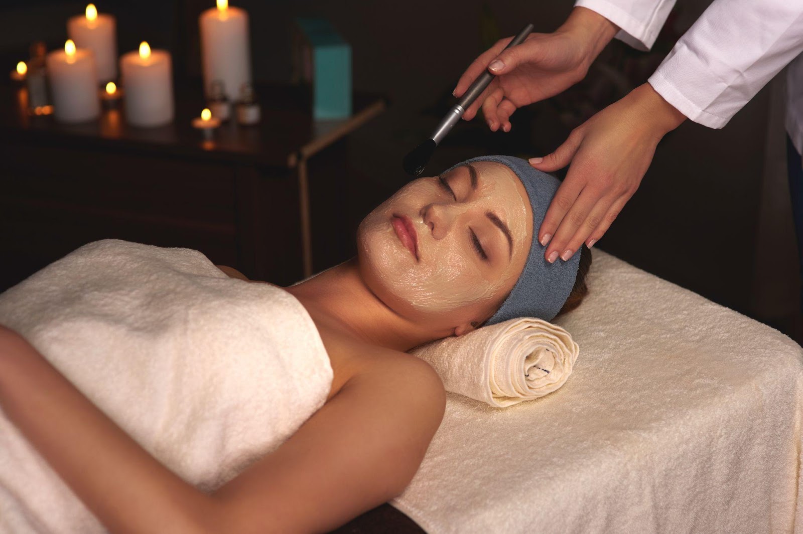 5 a calming environment Rejuvenate Your Skin with Bojin Facial at Ample Life